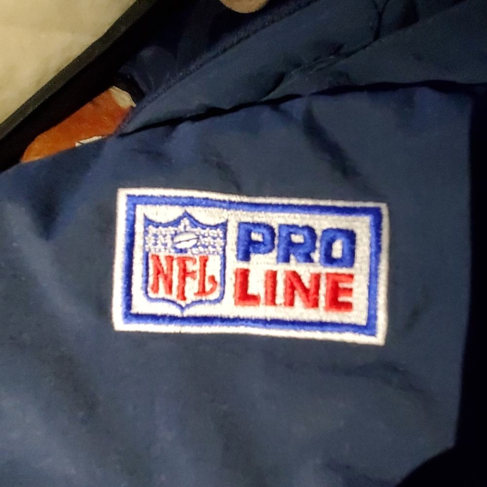 Jacket - Picture 3 of 6